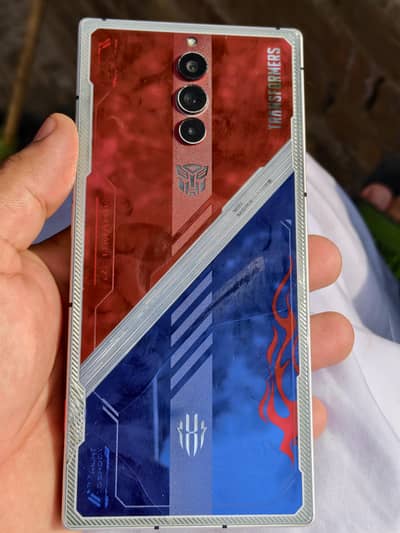 RedMagic 8 Pro plus 16/512 PTA