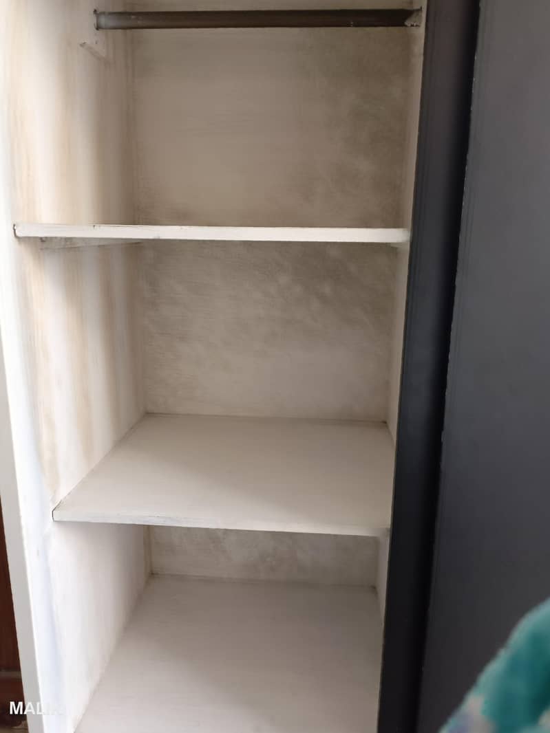 Modern sliding wardrobe 2