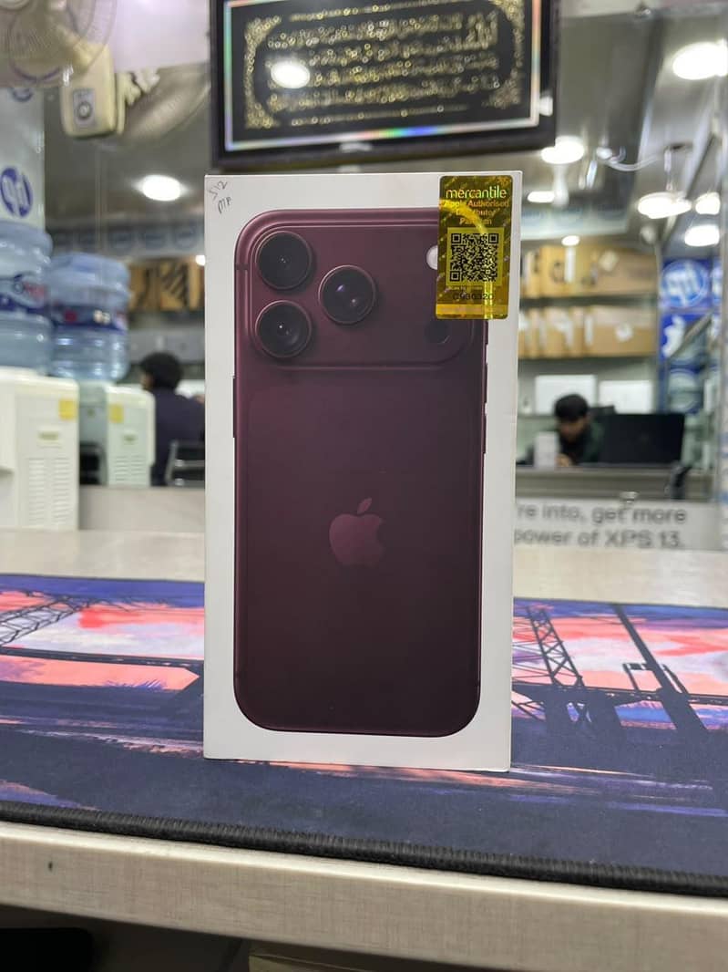 Apple iPhone 17 Pro Max 1