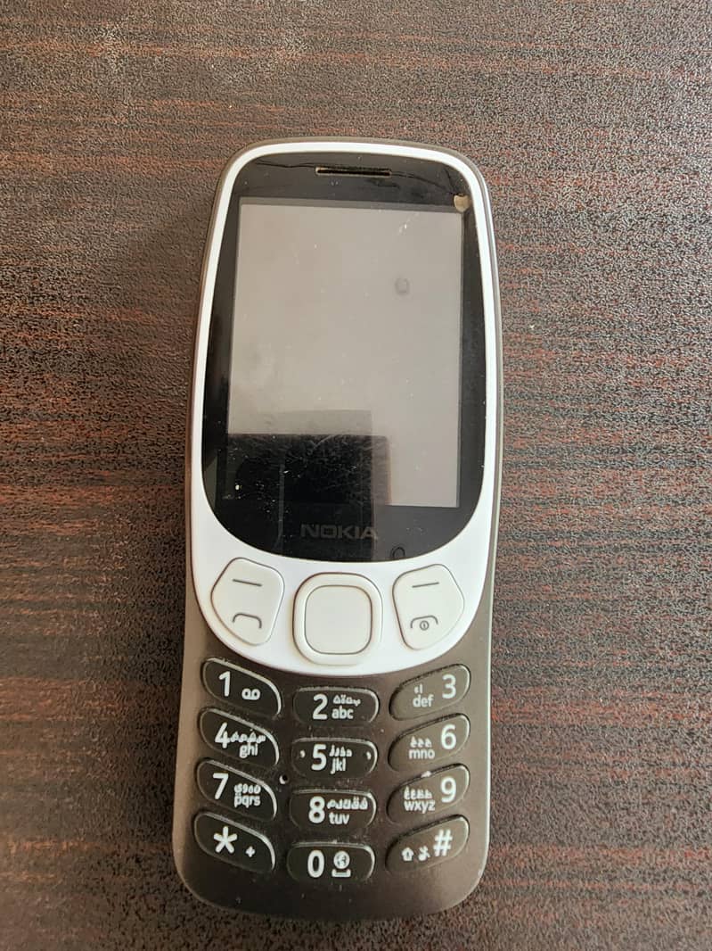 Nokia 3210 0