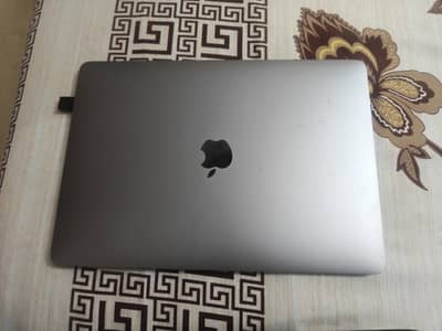 MacBook Pro 13" (2020) – i5 / 16GB RAM / 1TB SSD – For Sale