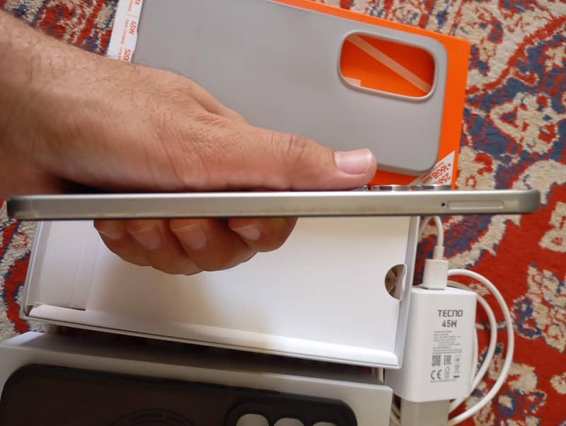 Tecno Spark 40 Pro 1