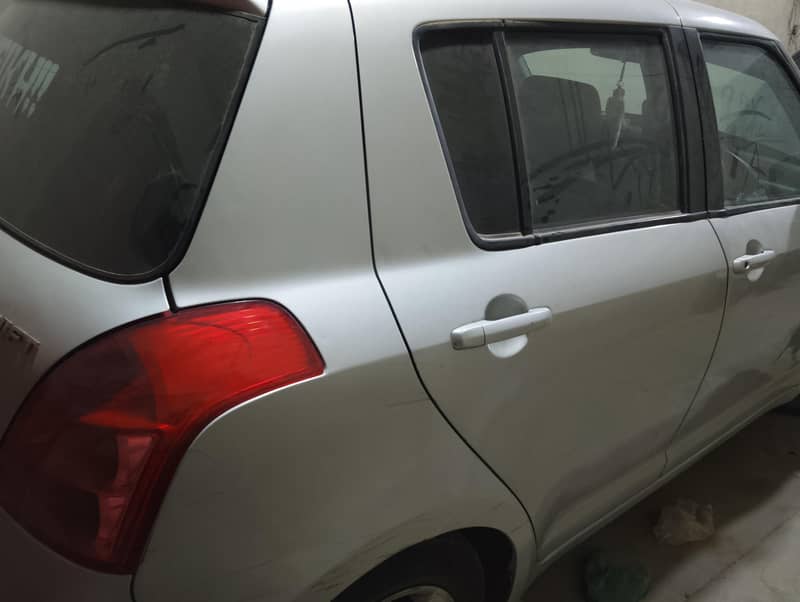 Suzuki Swift 2011 3