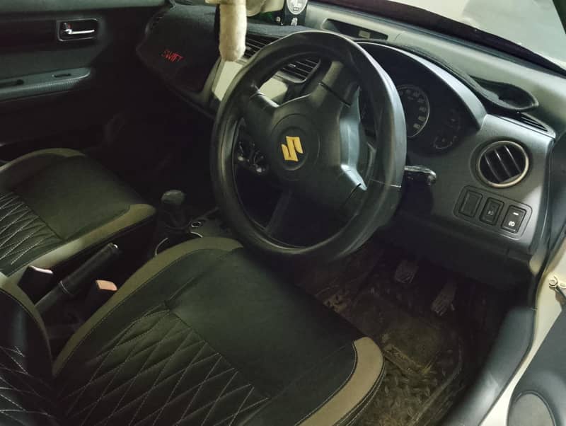 Suzuki Swift 2011 4