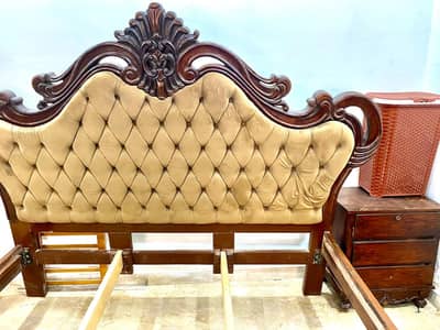 king size bed with side tables and Wall hanging mirror good condition
