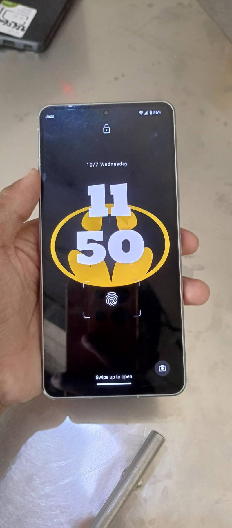 Sharp Aquos r7 2