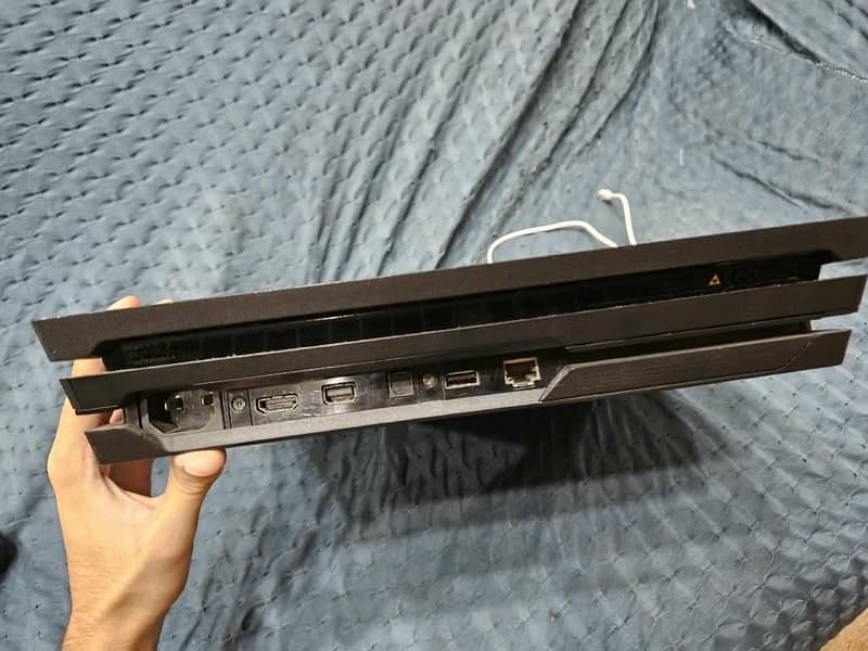 JAILBREAK with controllers,ORIGINAL box-EXCELENT CONDITION 1
