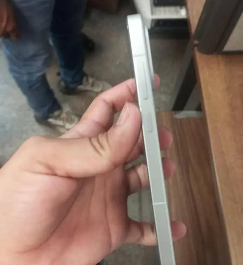 One Plus 13t 1