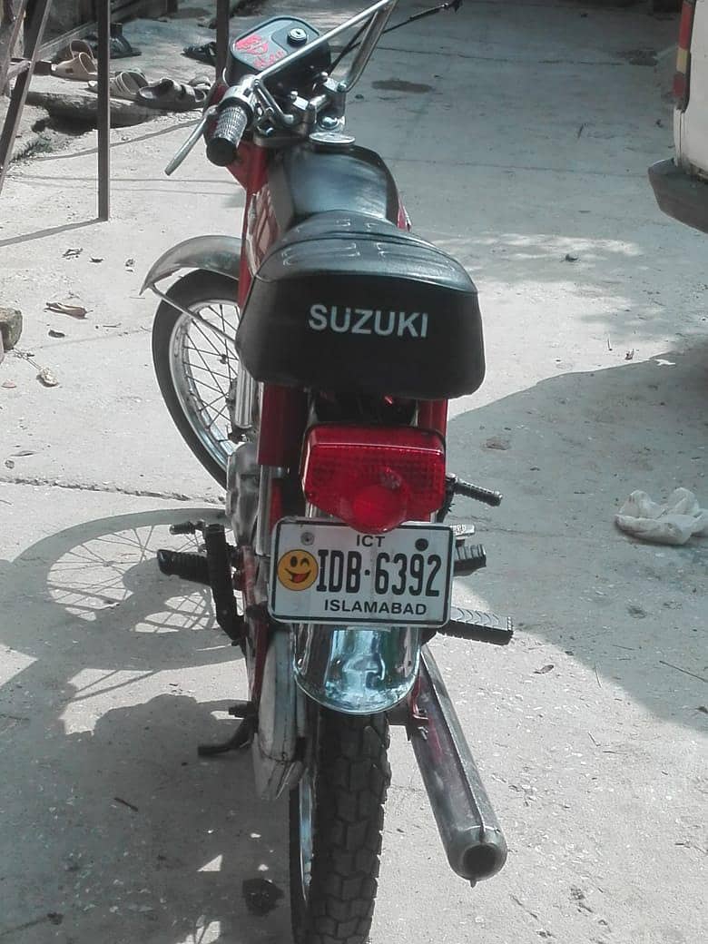 Suzuki 4