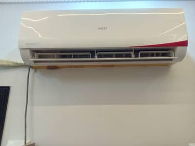 Haier ac in good condition 1 ton