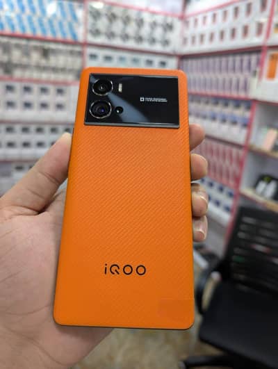 Vivo iQOO 9 Pro official PTA 12 512 scratch less