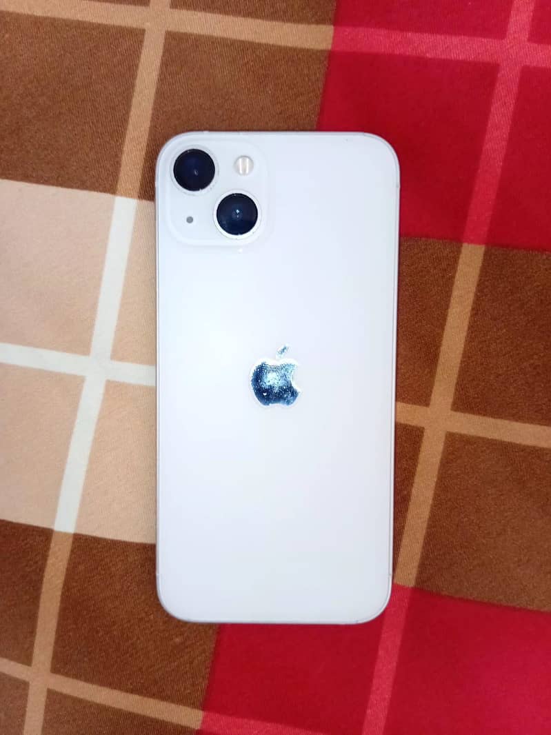Apple iPhone 13 0