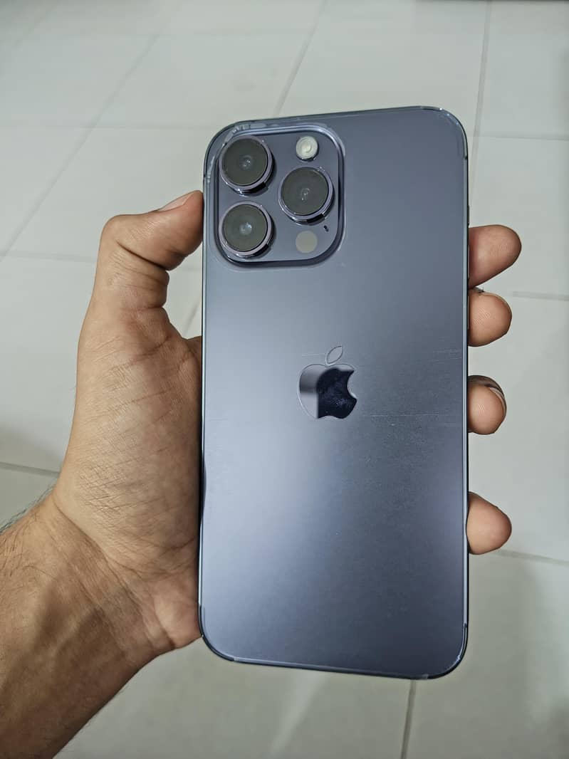 Apple iPhone 14 Pro Max 6