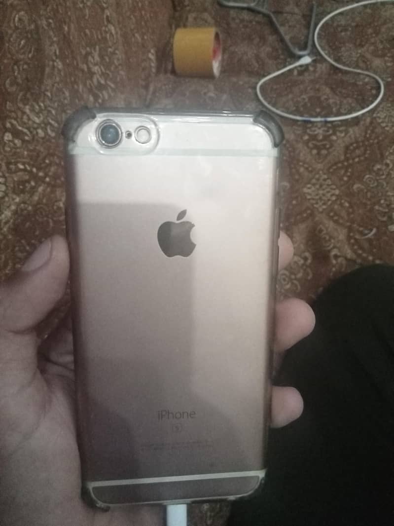 Apple iPhone 6S 1