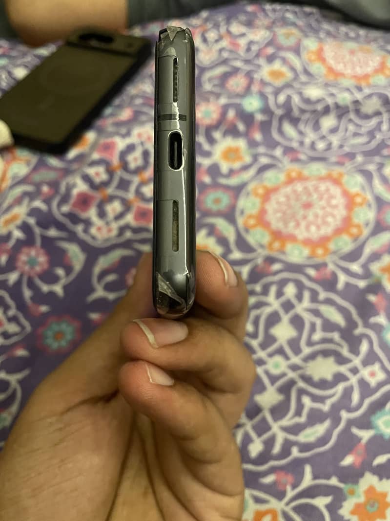 Google Pixel 8 1
