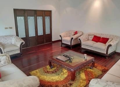 End Your Search For Prime Location House Here And rent Now