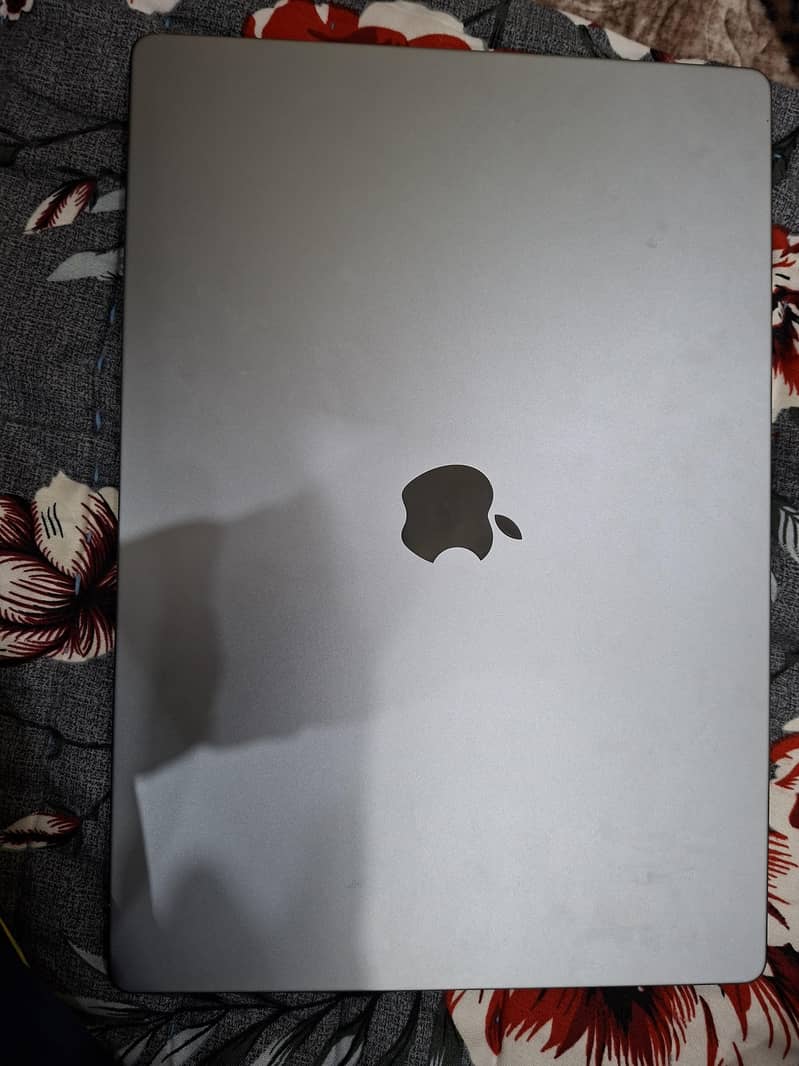 MacBook Pro 16.2021 | A2485 | 16.2" Liquid Retina XDR Display | 16GB 2