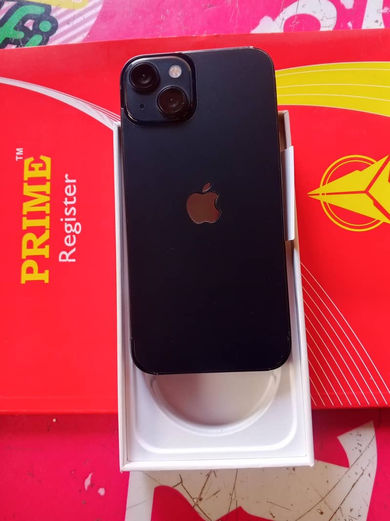 Apple iPhone 13 1