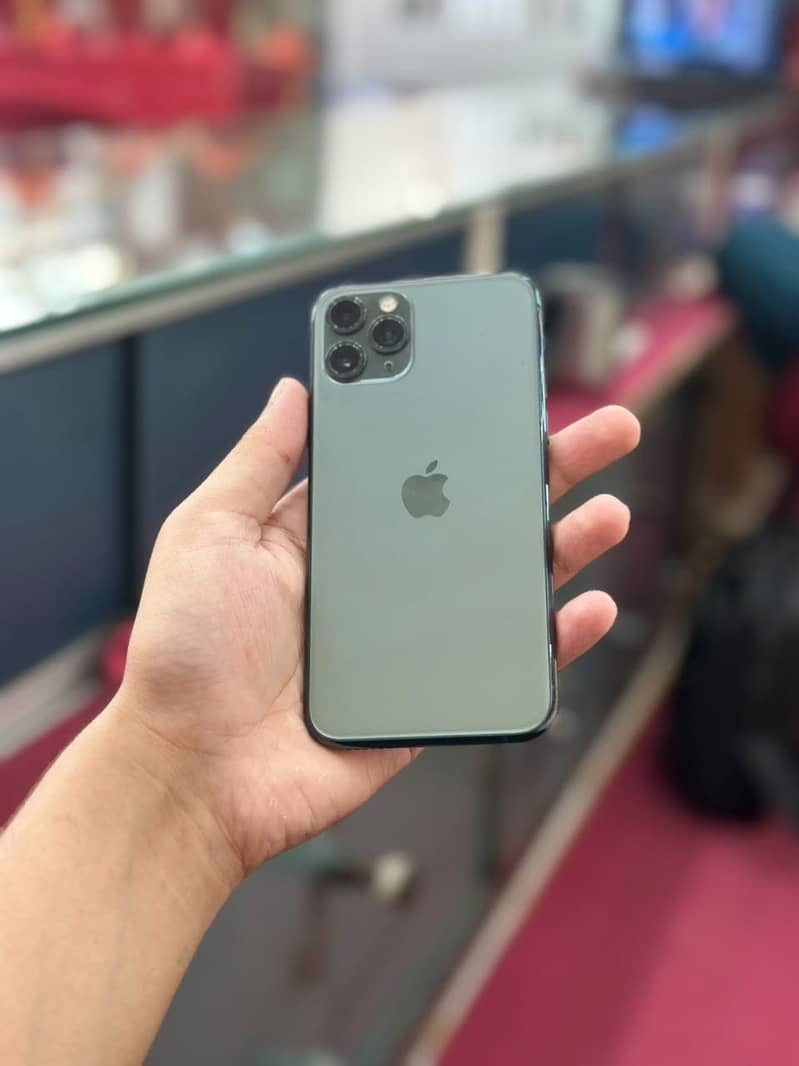 Apple iPhone 11 Pro 3