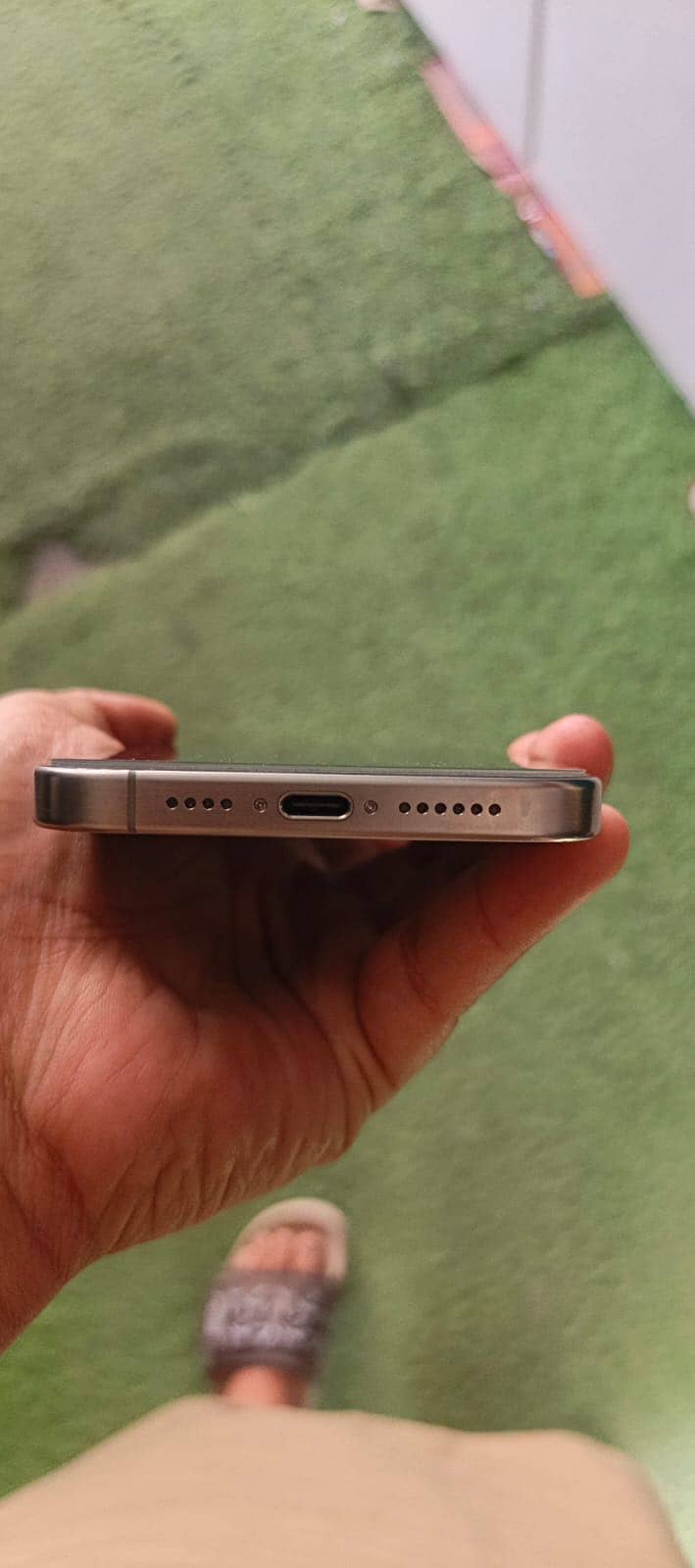 Apple iPhone 15 Pro Max 4
