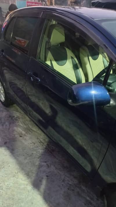 Toyota Vitz 2006