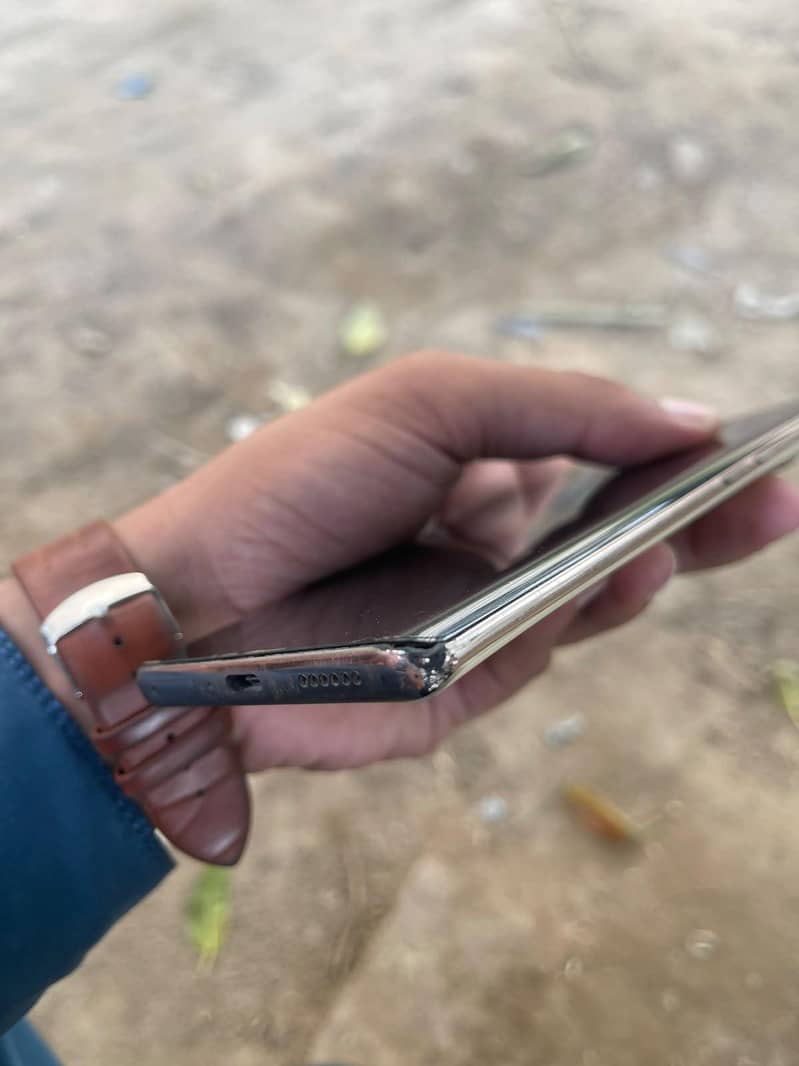Tecno CAMON 30S 2