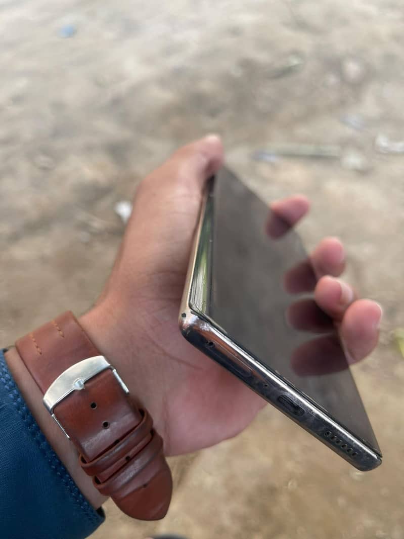 Tecno CAMON 30S 3