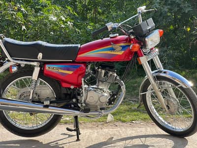 Honda CG125 2003 model brand new condition