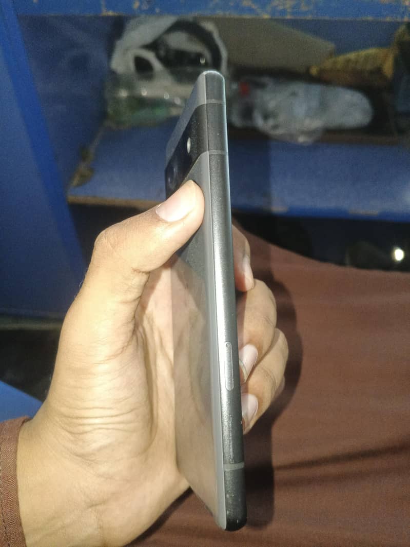 Google Pixel 7a 2