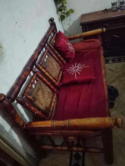 benth sofa for sale
