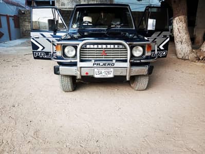 Mitsubishi Pajero 1984  - Contact - 0331 2968818