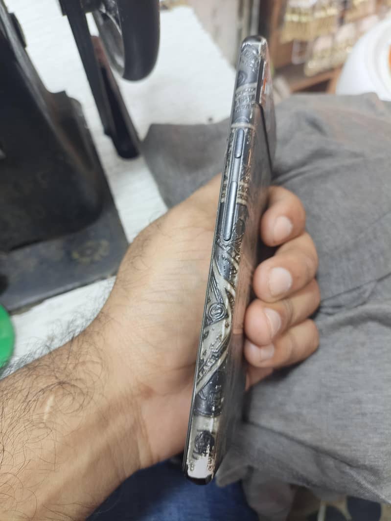 Google Pixel 6a 1