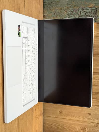 ASUS ROG Zephyrus G15 | R7 | 16GB | 512GB | RTX 3060 6GB