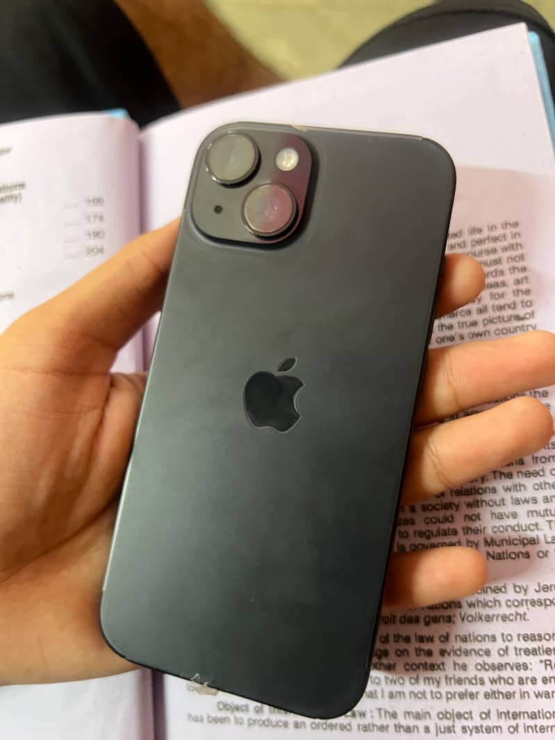 Apple iPhone 15 5