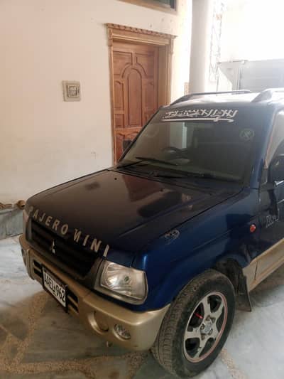 Mitsubishi Pajero Mini 1999