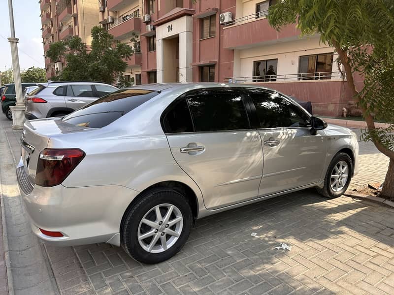 Toyota Corolla Axio 2015 1