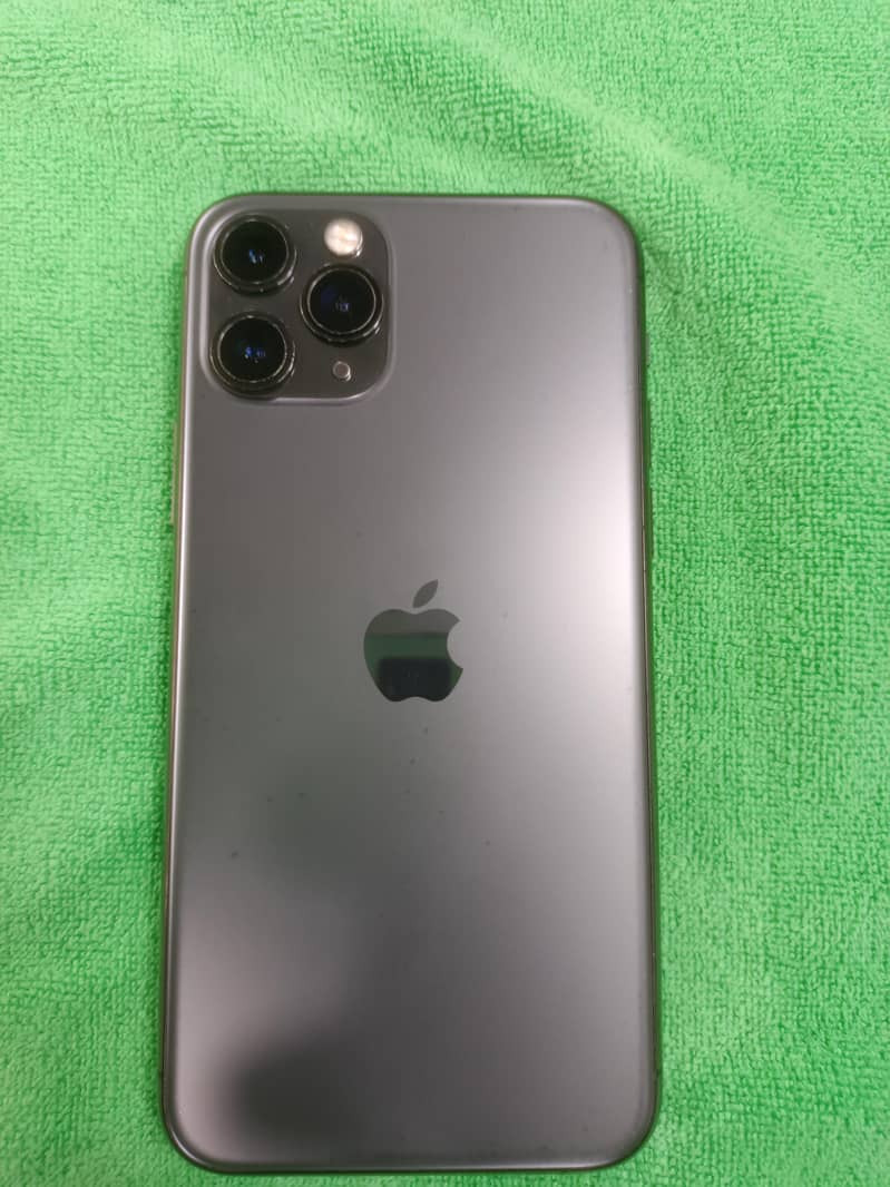 Apple iPhone 11 Pro 3