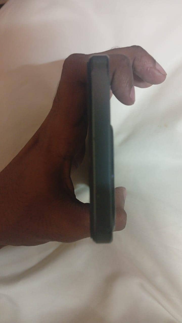Realme C61 5