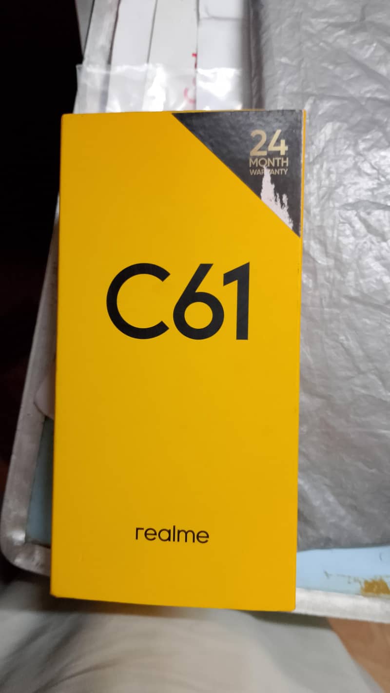 Realme C61 6