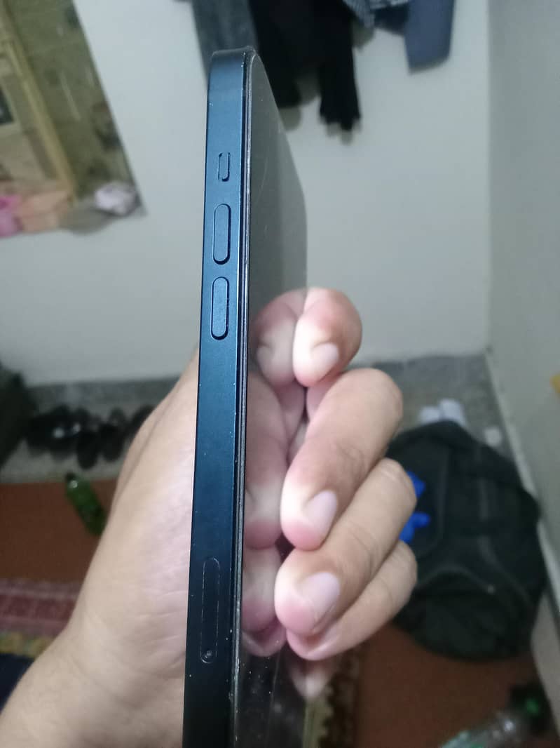 Apple iPhone 14 plus 3