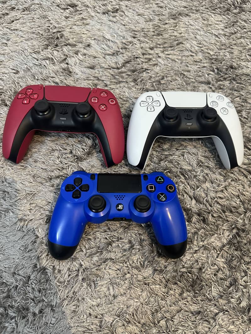 Ps5 and ps4 controllers 0