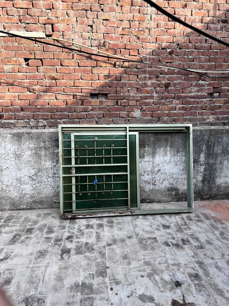 Window/ kherki 0