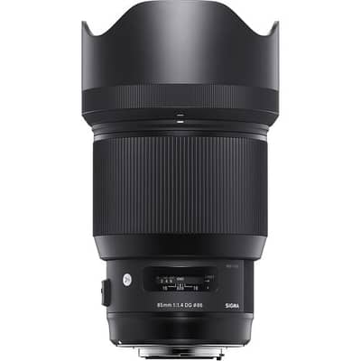 SIGMA 85mm 1.4 CANON MOUNT 10/10 CONDITION WITH BOX AND POUCH FOR SAL