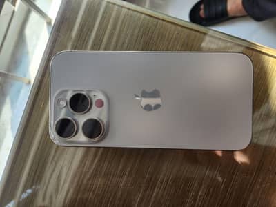 Apple iPhone 15 Pro