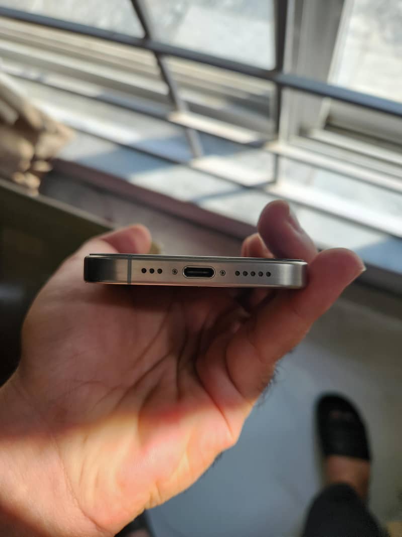 Apple iPhone 15 Pro 5