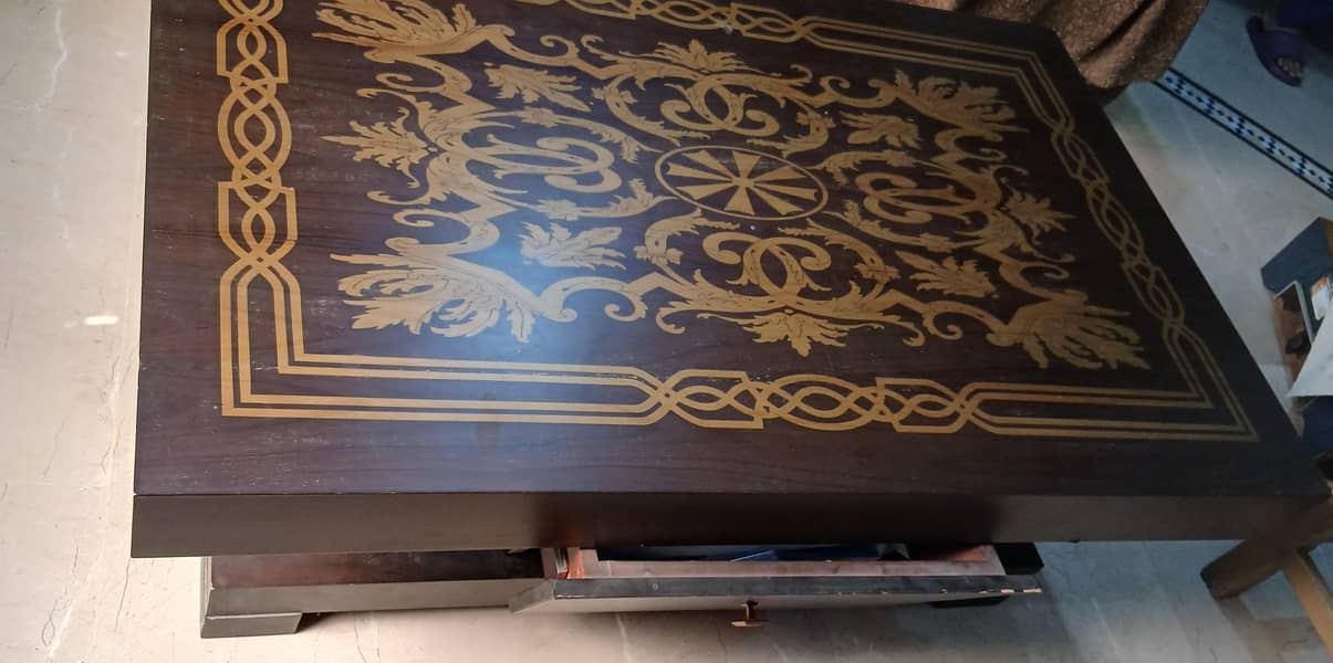Sofa table 1