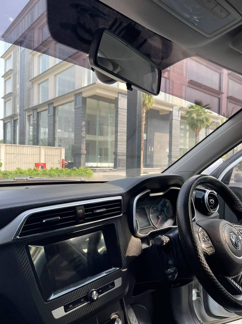 MG ZS 2021 5