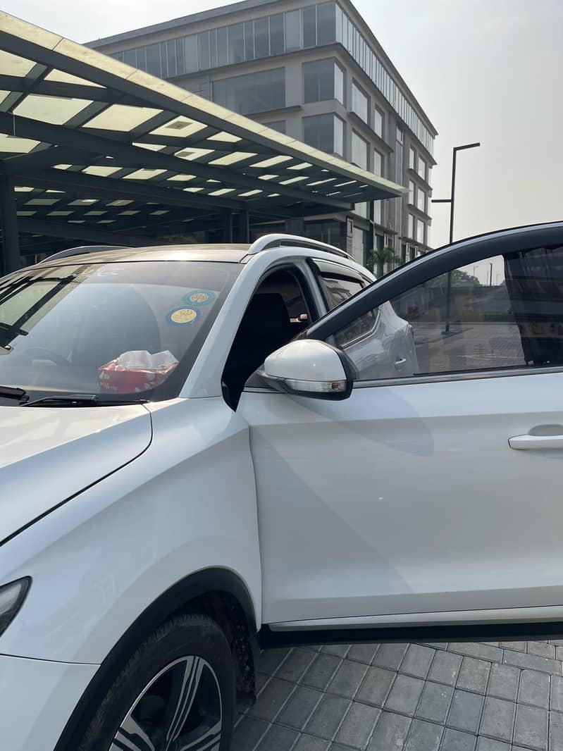 MG ZS 2021 18