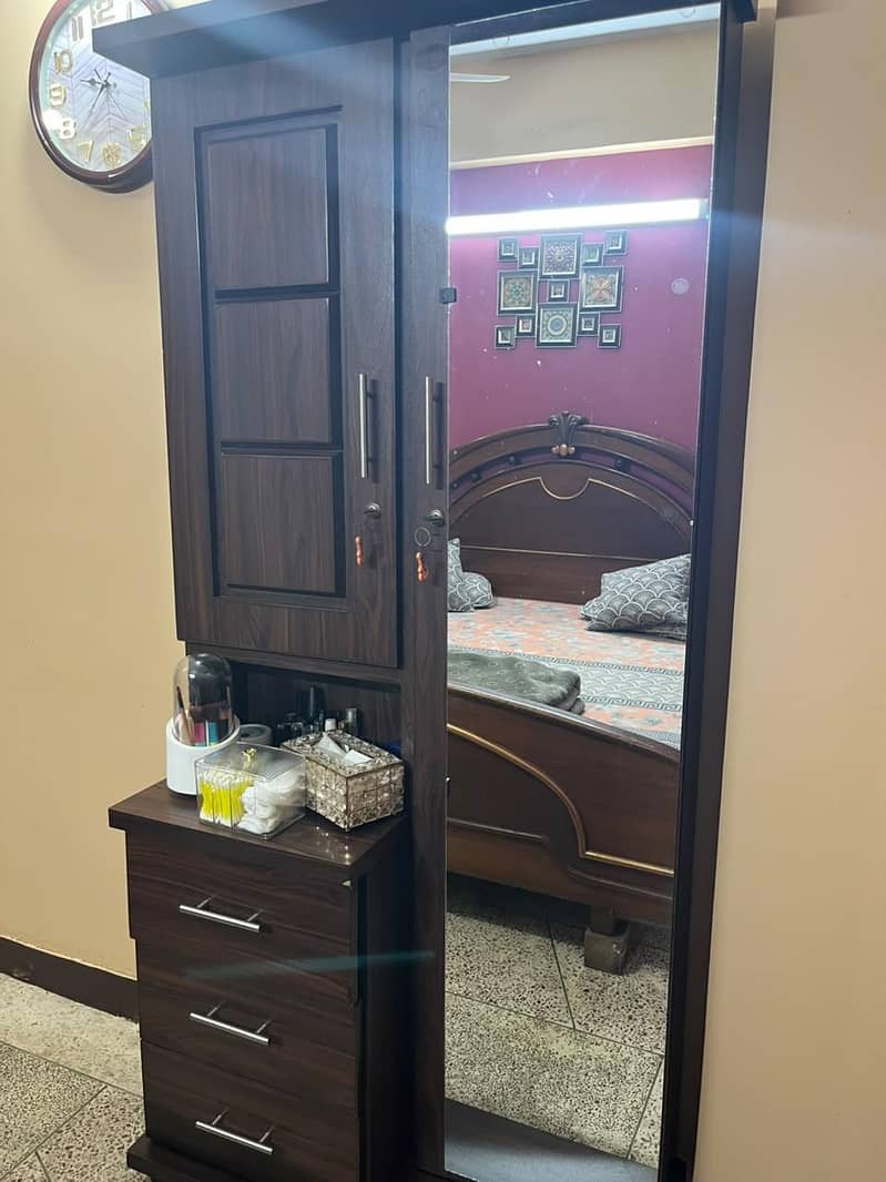 dressing table 10 / 10 2