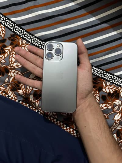 Apple iPhone 13 Pro